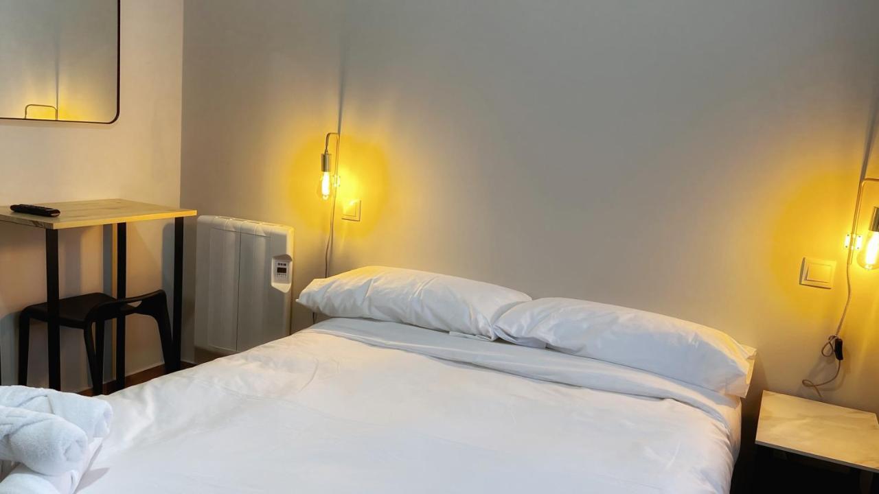 Iturriaga Ostatua Hotel Bilbao Bagian luar foto
